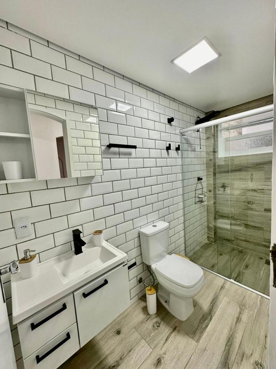 Apartamento Estilo Chale Com Piscina Ubatuba Eksteriør billede
