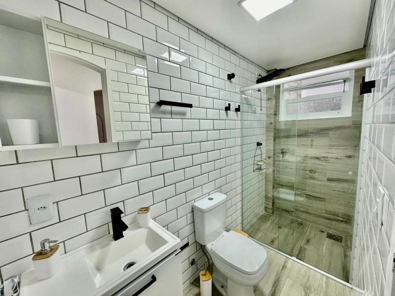 Apartamento Estilo Chale Com Piscina Ubatuba Eksteriør billede